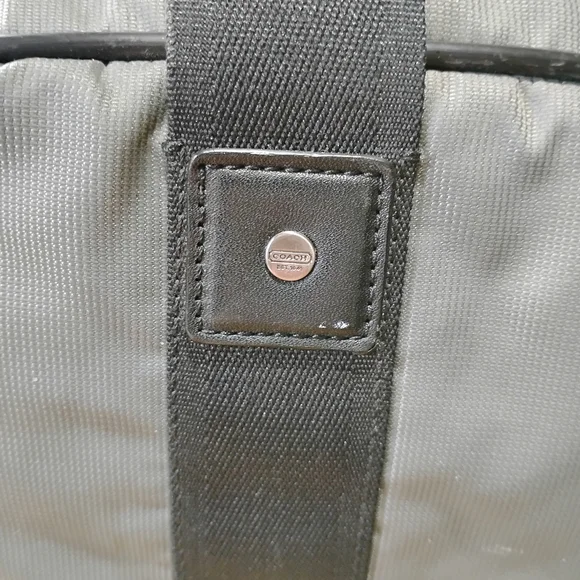 Coach Boston Voyager Green Duffel with Black Leather Trim - Picture 5 of 15